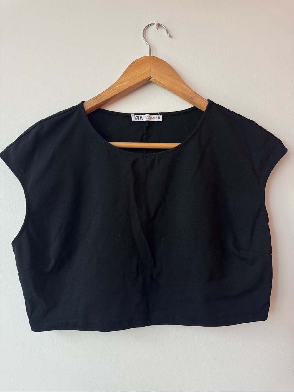 ZARA Black Front Keyhole Split Cap Sleeve Cropped Top Women Large L